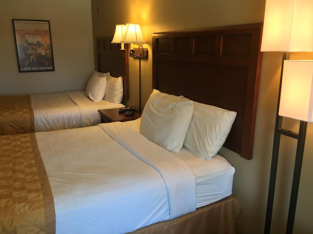 Docker'S Inn Branson Extérieur photo